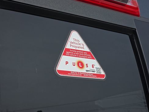 Used 2019 Chevrolet Colorado Z71 image 13