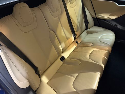 Used 2014 Tesla Model S P85 image 38