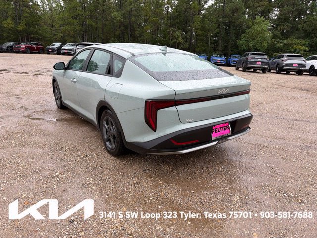 Certified 2025 Kia K4 FWD image 8