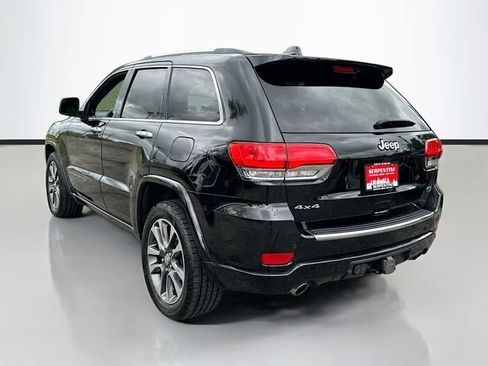 Used 2018 Jeep Grand Cherokee Overland AWD/4WD image 8