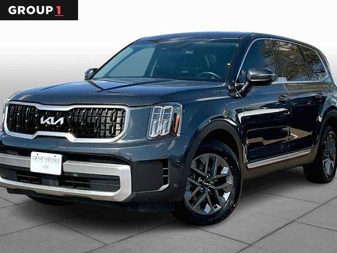 Used 2023 Kia Telluride LX image 1