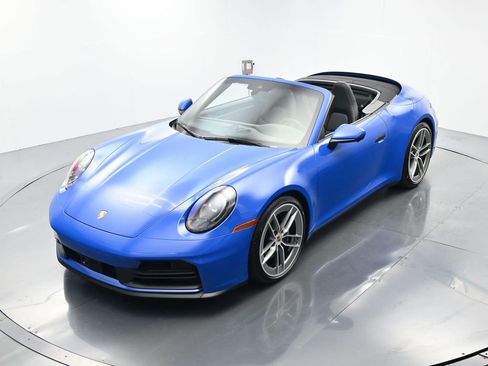 Used 2025 Porsche 911 Carrera image 37