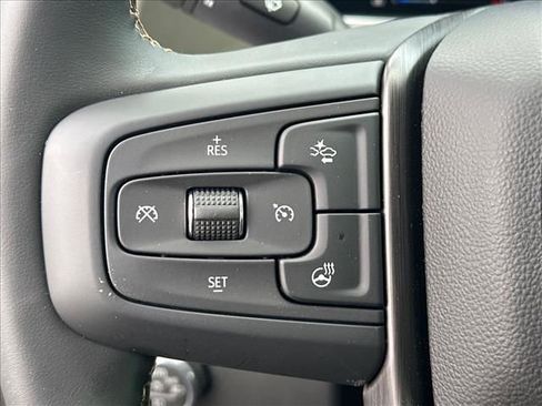 New 2026 GMC Sierra 2500 AT4 w/ AT4 Premium Plus Package AWD/4WD image 32