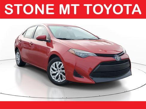 Used 2019 Toyota Corolla LE FWD image 1