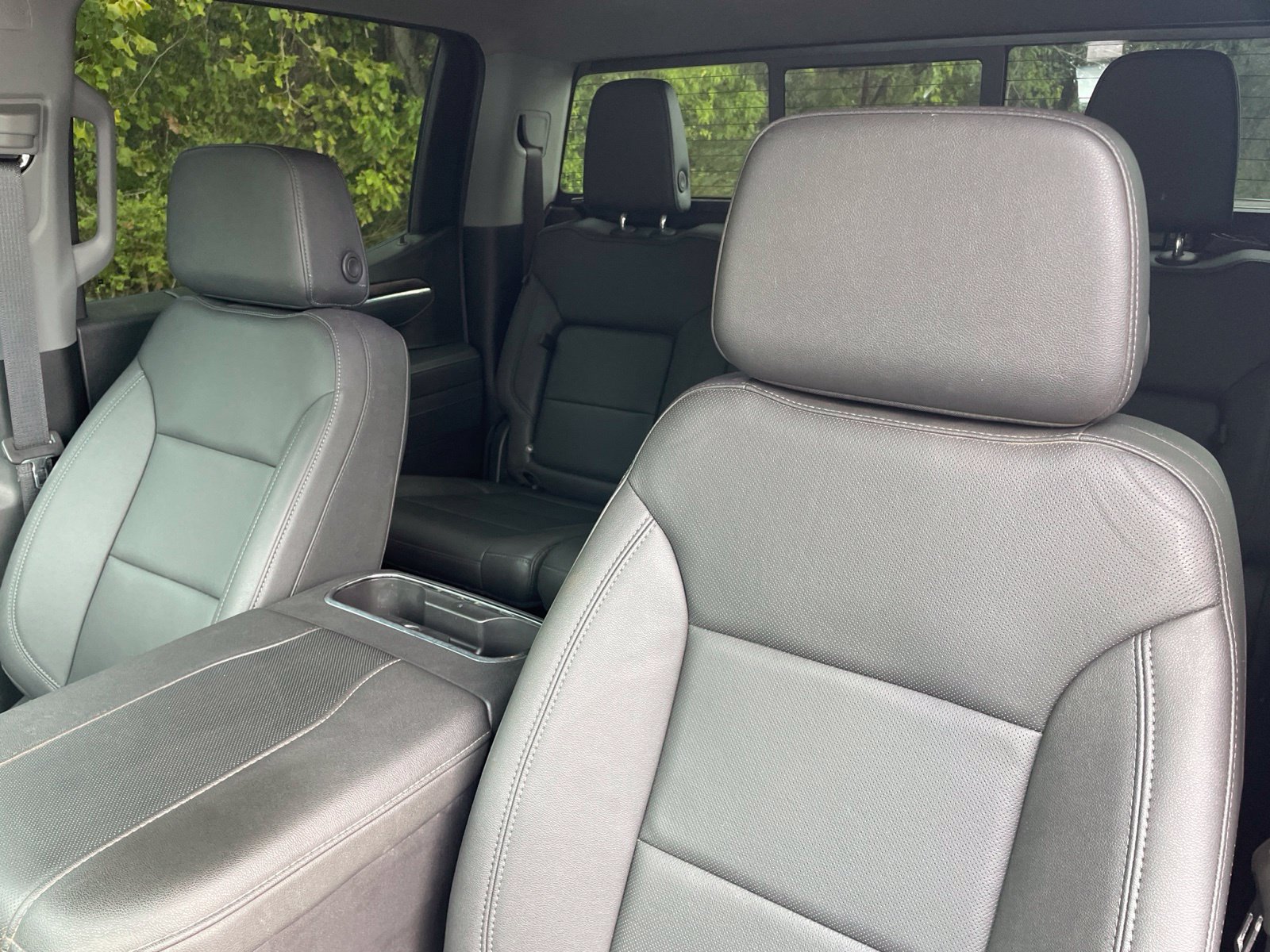 Used 2025 GMC Sierra 1500 SLT AWD/4WD image 29