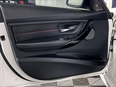 Used 2013 BMW 335i Sedan image 20