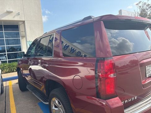 Used 2018 Chevrolet Tahoe Premier w/ Max Trailering Package RWD image 11