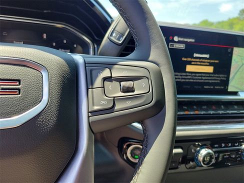 New 2025 GMC Sierra 1500 SLE w/ Preferred Package image 15