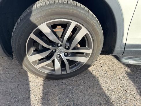 Used 2017 Honda Pilot Elite image 9