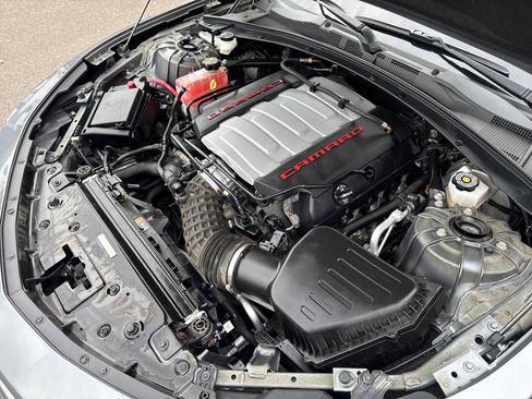 Used 2020 Chevrolet Camaro SS image 11