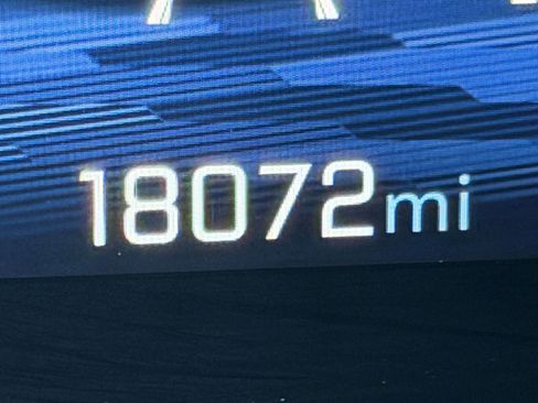 Used 2025 Chevrolet Equinox LT image 40