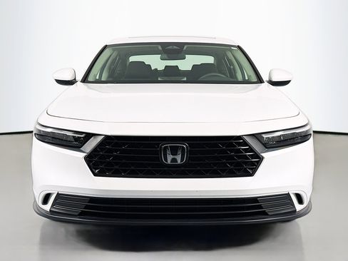 Certified 2023 Honda Accord EX image 2