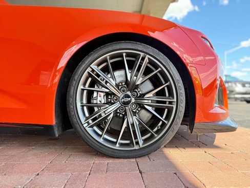 Used 2021 Chevrolet Camaro ZL1 image 23