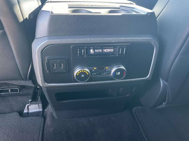 Used 2020 Ford Expedition XLT w/ Equipment Group 201A RWD image 13