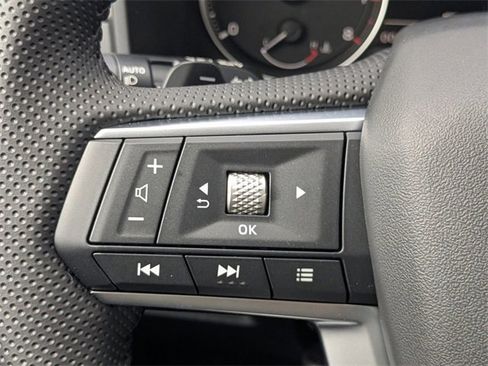 New 2025 Mitsubishi Outlander SE image 23