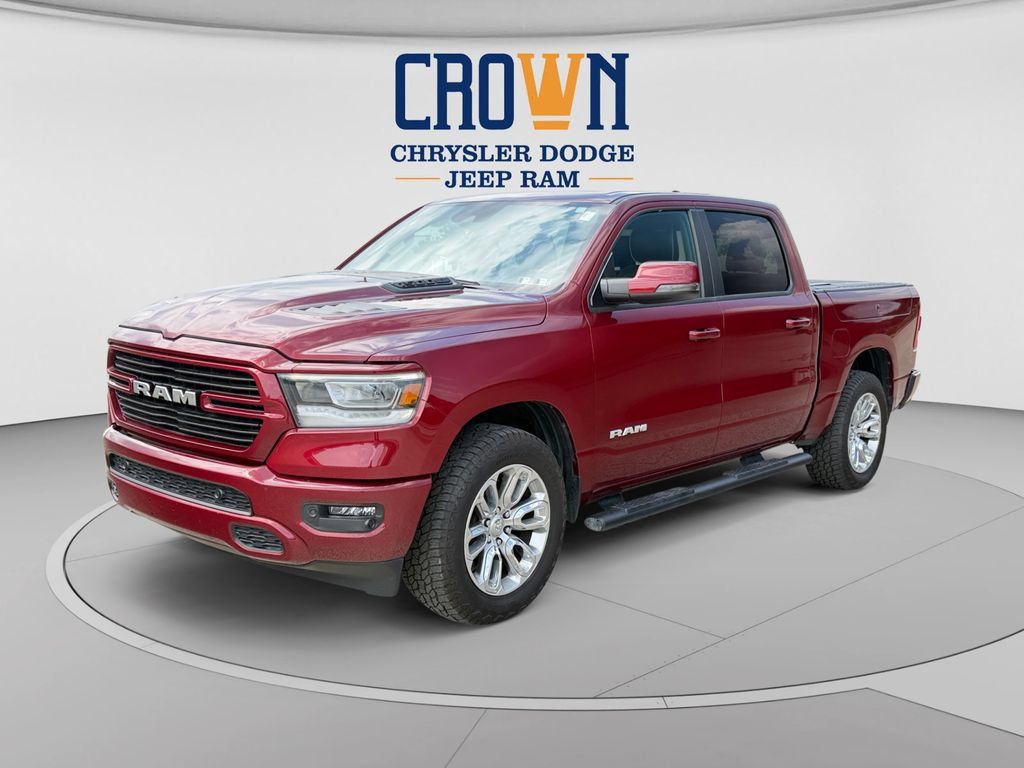 Used 2024 RAM 1500 Laramie AWD/4WD image 7