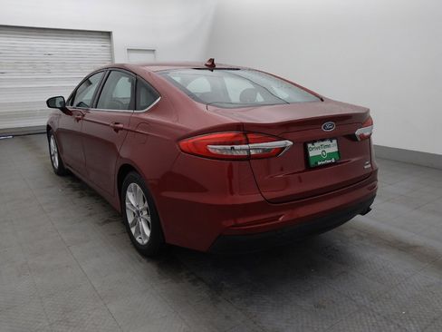 Used 2019 Ford Fusion SE image 5