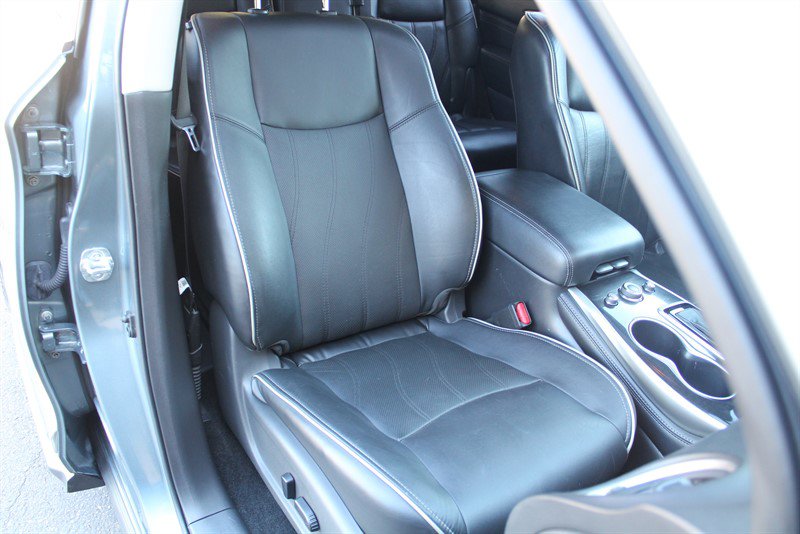 Used 2018 INFINITI QX60 Luxe w/ Premium Plus Package AWD/4WD image 31