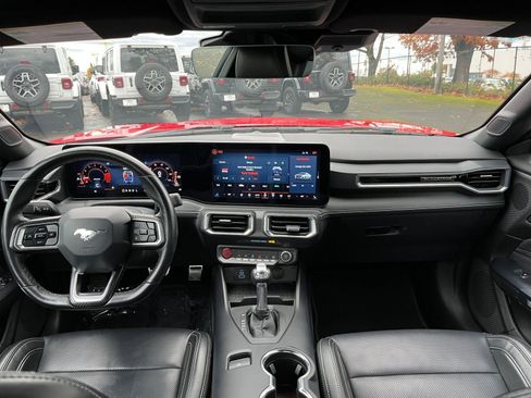 Used 2024 Ford Mustang Premium image 32