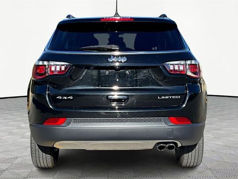 Used 2022 Jeep Compass Limited image 4
