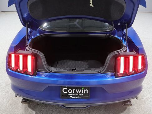 Used 2017 Ford Mustang GT Premium RWD image 17