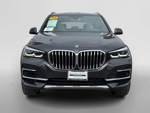 Used 2023 BMW X5 xDrive45e w/ Climate Comfort Package image 7