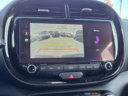 Used 2023 Kia Soul GT-Line w/ GT-Line Technology Package FWD image 29