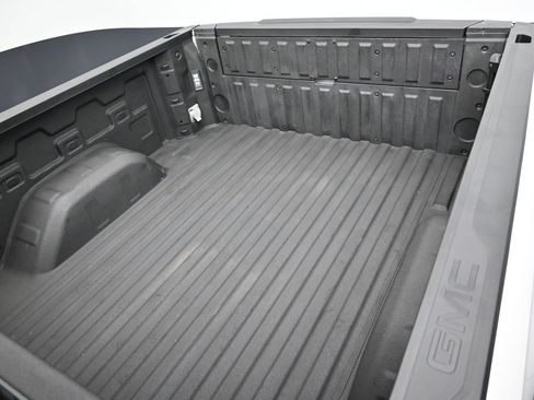 Used 2024 GMC Sierra 1500 AT4X AWD/4WD image 44