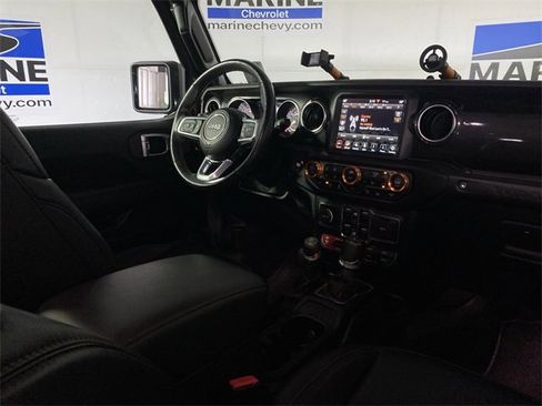 Used 2021 Jeep Wrangler Unlimited Rubicon w/ Xtreme Recon 35" Tire Package image 26