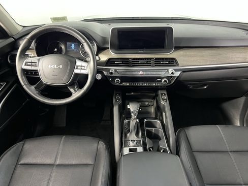 Used 2022 Kia Telluride EX w/ EX Premium Package image 12
