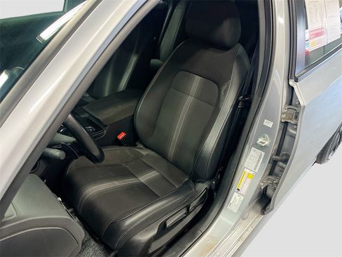 Used 2022 Honda Civic Sport image 18