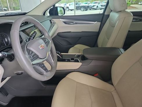 Used 2022 Cadillac XT5 Premium Luxury image 22