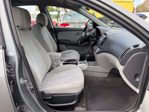 Used 2009 Hyundai Elantra GLS FWD image 20