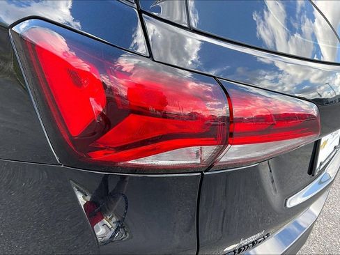 Used 2023 Chevrolet Equinox LS w/ Midnight Edition image 29