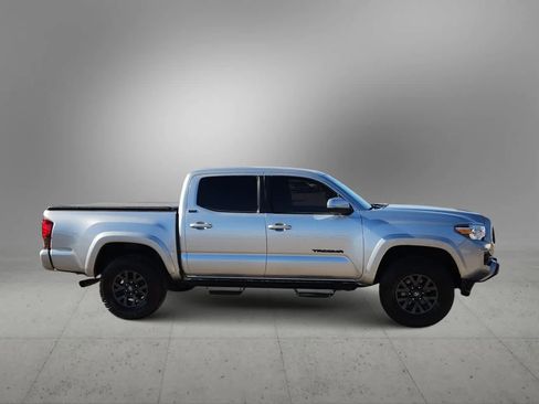 Certified 2023 Toyota Tacoma SR5 image 9