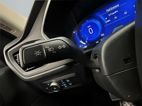 Used 2020 Ford Escape Titanium image 15