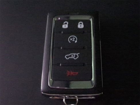 New 2025 Jeep Grand Cherokee Summit image 33