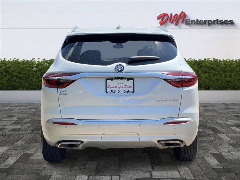 Used 2019 Buick Enclave Avenir w/ Avenir Technology Package FWD image 9