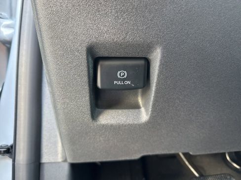 New 2025 Ford Expedition Max Platinum w/ Stealth Performance Package image 18