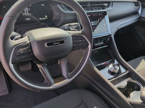 New 2026 Jeep Grand Cherokee Laredo X AWD/4WD image 10