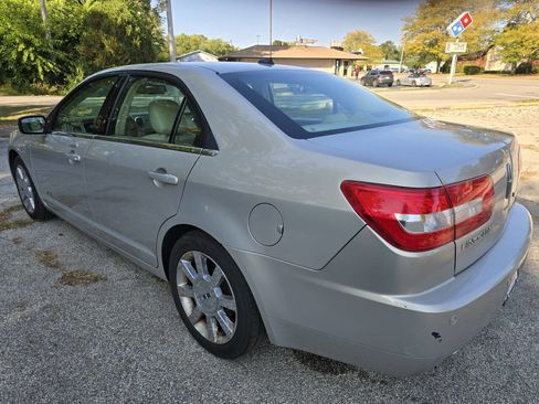Used 2009 Lincoln MKZ image 5