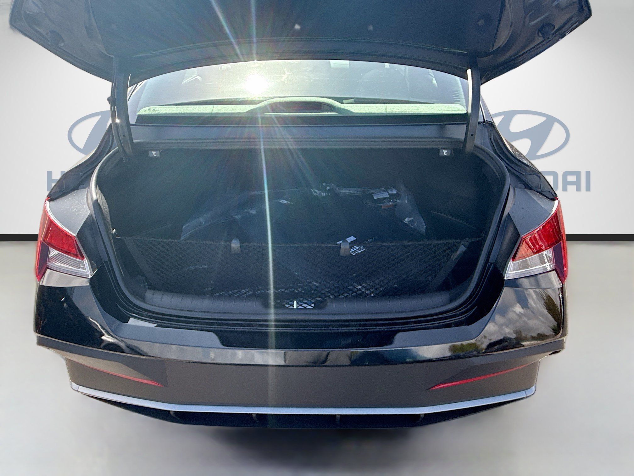 New 2026 Hyundai Elantra Sport FWD image 18