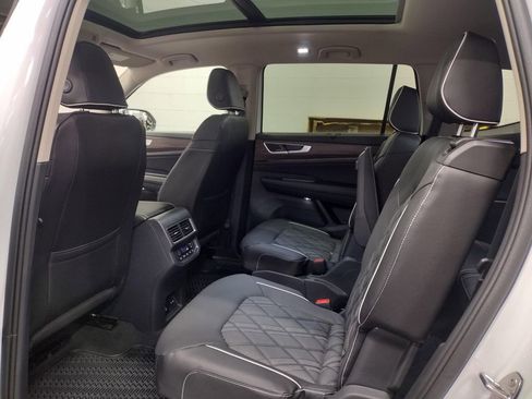 New 2026 Volkswagen Atlas SEL Premium R-Line image 31