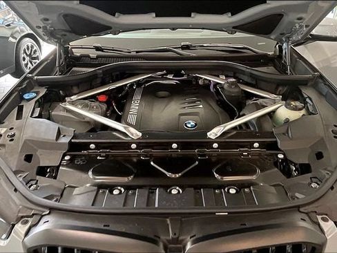 New 2026 BMW X5 sDrive40i w/ M Sport Package RWD image 11