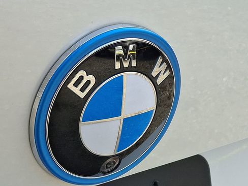 Used 2025 BMW i4 xDrive40i w/ Premium Package image 29