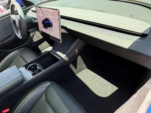 Used 2025 Tesla Model 3 Long Range RWD image 16