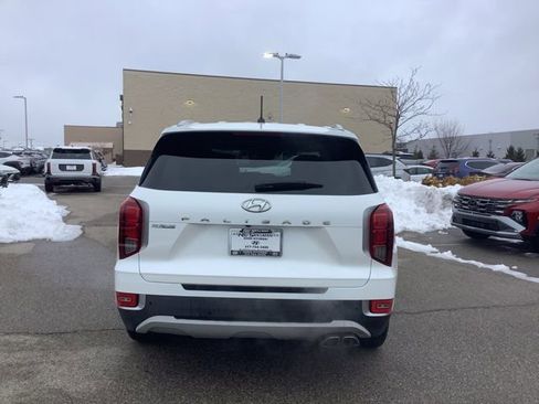 Used 2022 Hyundai Palisade SEL w/ Convenience Package image 6