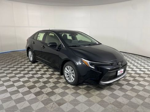 New 2026 Toyota Corolla XLE FWD image 14