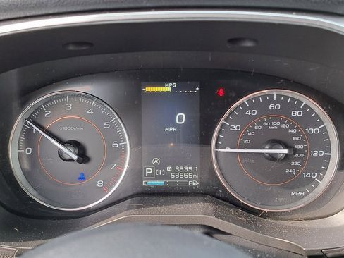 Certified 2020 Subaru Crosstrek 2.0i Limited w/ Moonroof Package image 10