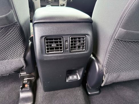 Used 2022 Toyota 4Runner Trail Special Edition AWD/4WD image 15